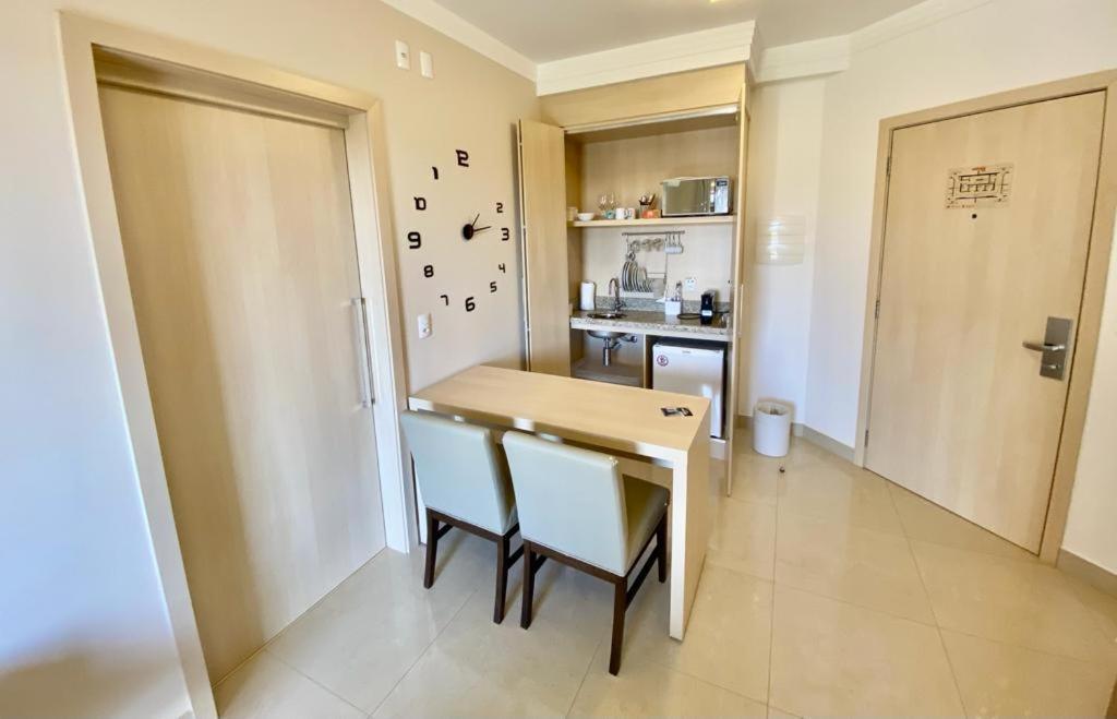 Flat Completo Com Servicos Em Hotel 5 Estrelas Ribeirao Preto Luaran gambar